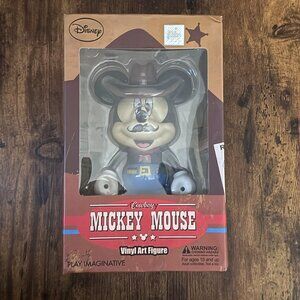DISNEY - COWBOY MICKEY MOUSE VINYL ART FIGURE